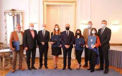 Polaganjem vijenaca i dodjelom priznanja obilježen Dan Osječko-baranjske županije