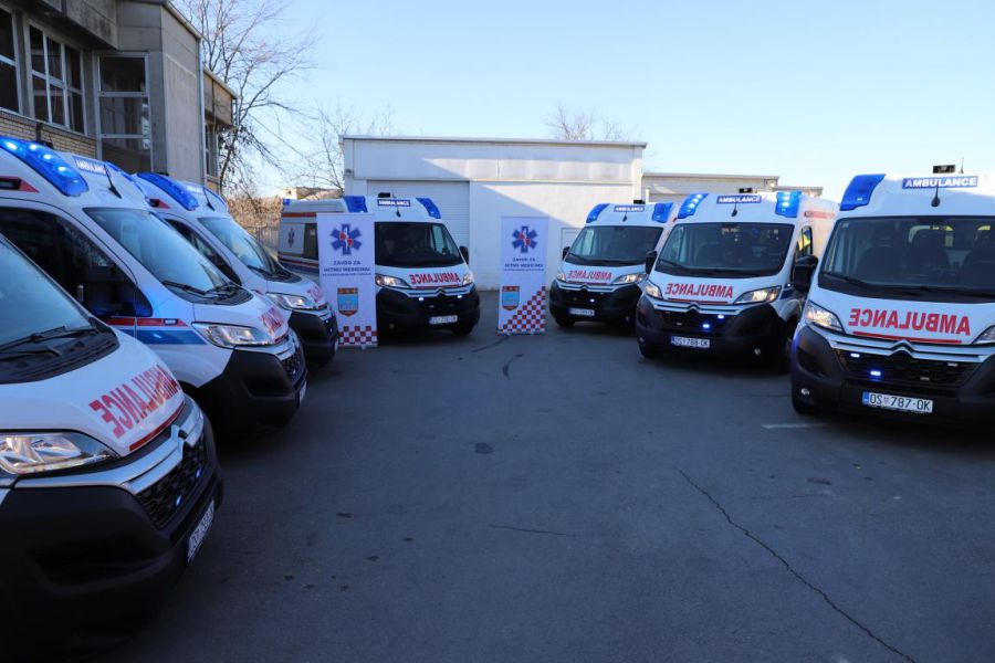 Još sedam novih vozila za sanitetski prijevoz pacijenata u OBŽ