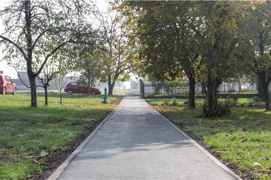 U Klisi rekonstruirana cesta prema groblju, te nogostup u Vukovarskoj ulici