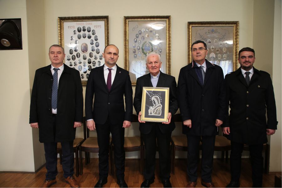 Župan Ivan Anušić posjetio Hrvate u Banja Luci
