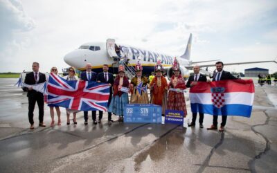 Prvim letom iz Londona u Slavoniju stigli brojni turisti