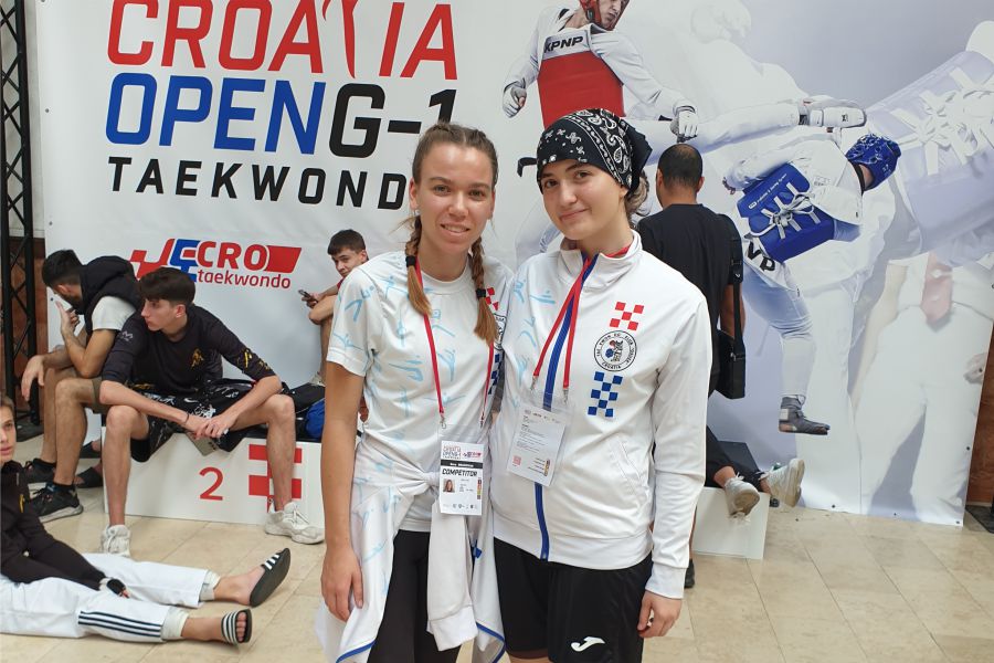 Dora i Nina_Foto_Taekwondo klub Osijek