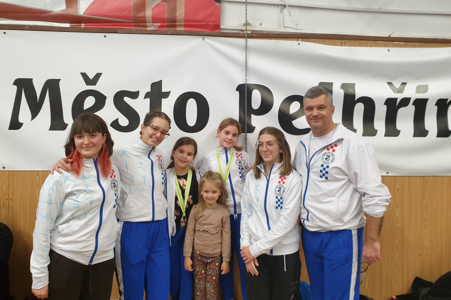 Borkinje Taekwondo kluba Osijek nastupile na turniru u Češkoj