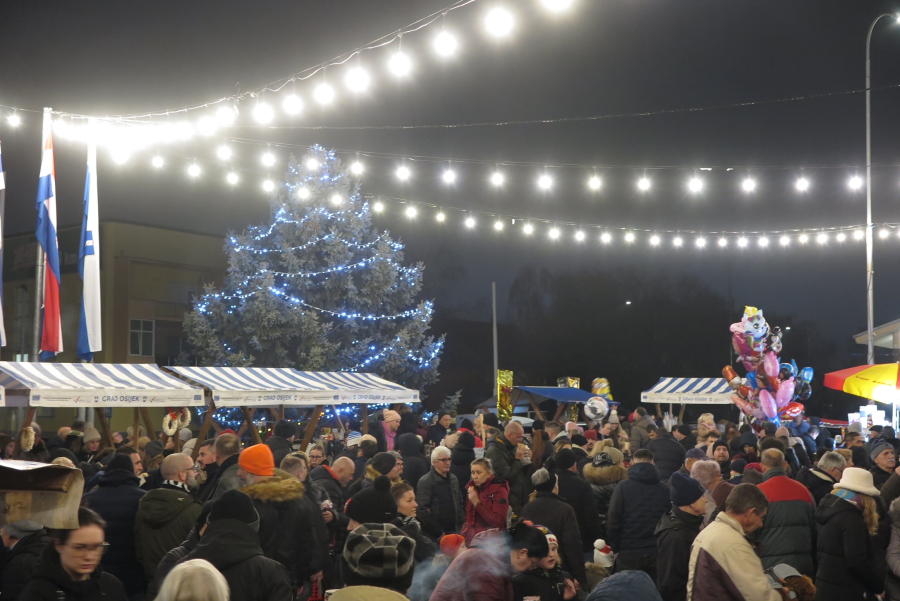 Održano treće izdanje “Adventa na Mačkamami”