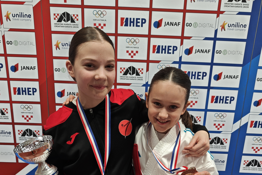 Tonka i Pia_Foto_Karate klub Osijek