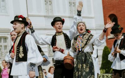 Počeli su jubilarni 60. Đakovački vezovi – više od dva tjedna tradicije, folklora i zajedništva
